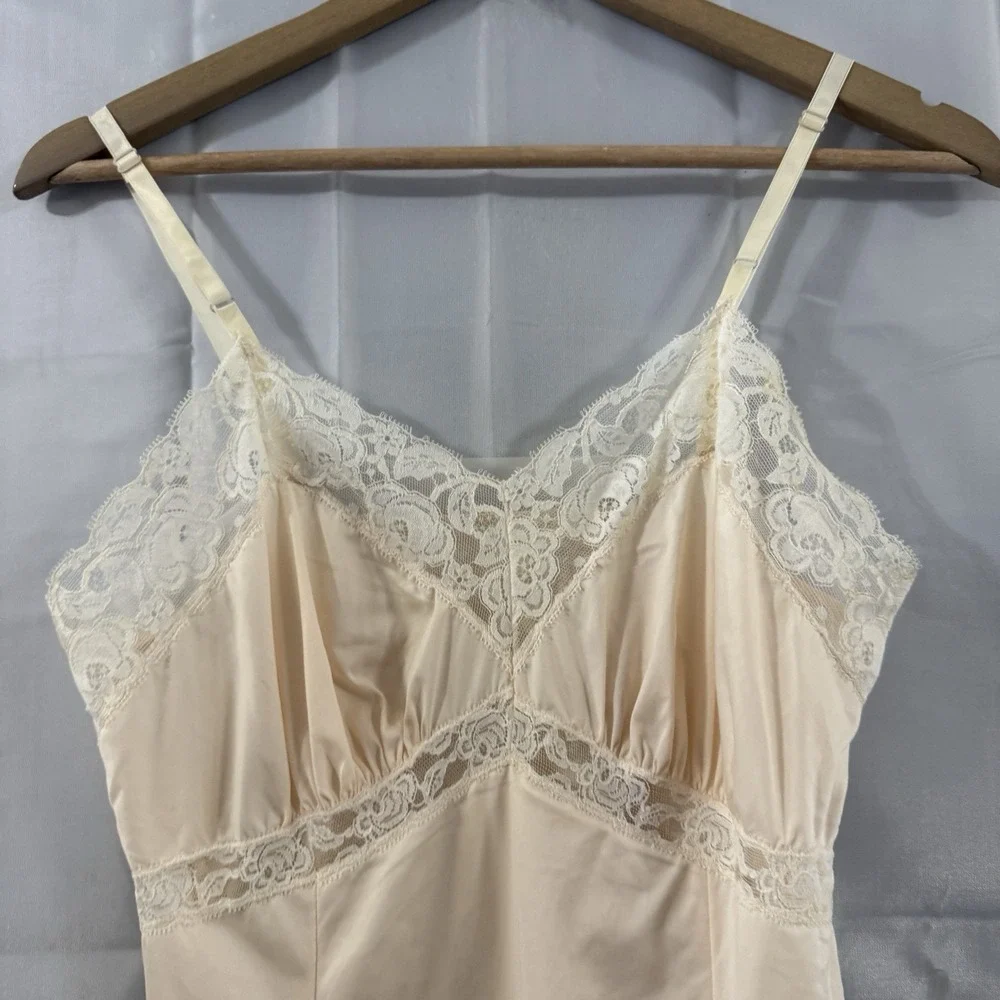 Vtg Slip Dress 34 S Bridal Fairycore Cottagecore Grunge Lace Peach Lingerie Sexy